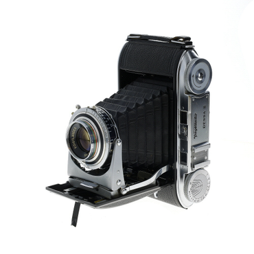 Voigtlander Bessa II with 105 f/4.5 APO-Lanthar Medium Format Camera